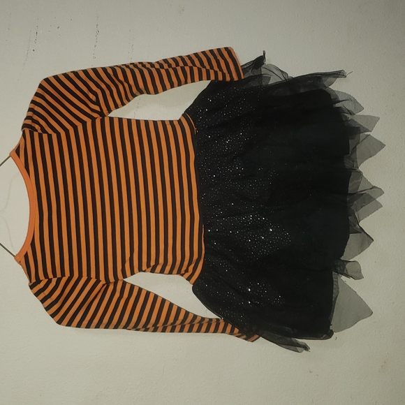 Candy Corn Lane Halloween dress (t8) - Picture 3 of 3